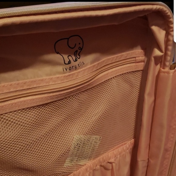 NWT Ivory Ella Suitcase - Picture 6 of 6